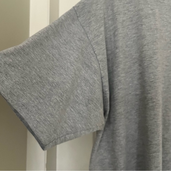 Size L 100% cotton men’s T-Shirt, grey with “tired” sunflower - Picture 8 of 11